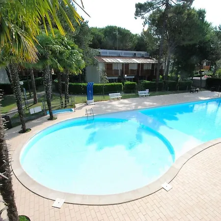 Locazione Turistica Ranch Club.5 リニャーノ・サッビアドーロ